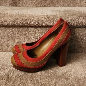 Tory Burch Women's "Joelle" Red & Tan Stacked Wood Heel Pumps Size 10.5